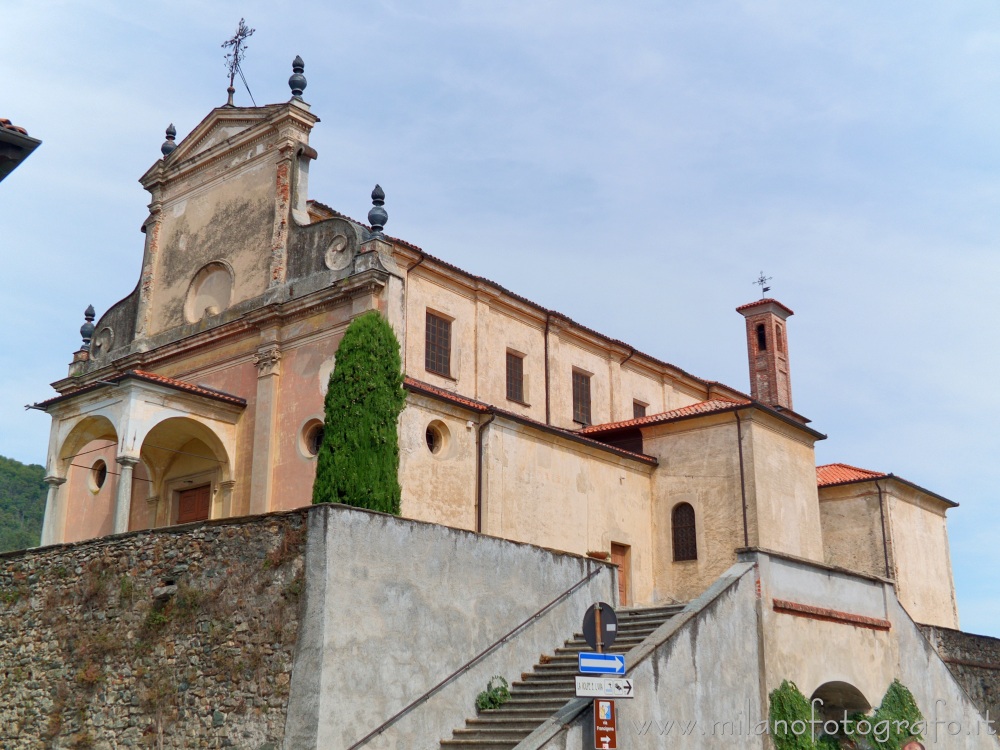 Piverone (Torino) - Chiesa parrocchiale dei Santi Pietro e Lorenzo